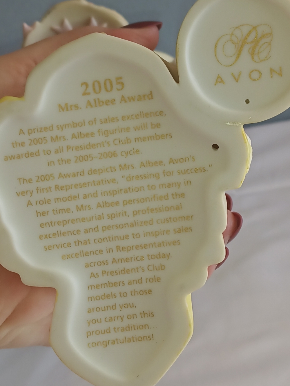 𝑨𝑽𝑶𝑵 𝟐𝟎𝟎𝟓 𝑴𝒓𝒔.𝑨𝒍𝒃𝒆𝒆 𝑫𝒓𝒆𝒔𝒔𝒊𝒏𝒈 𝒇𝒐𝒓 𝑺𝒖𝒄𝒄𝒆𝒔𝒔 - Picture 11 of 16